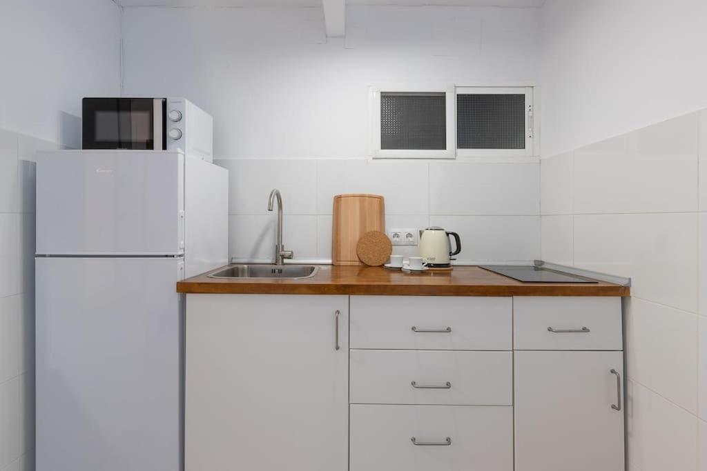 Apartamento Los Abedules ベナルマデナ エクステリア 写真